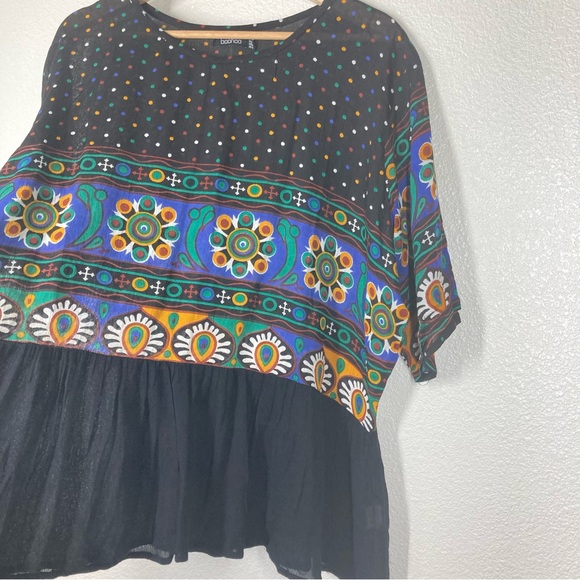 Boohoo Flowy Floral Blouse Size 18 Short Sleeves Black Colorfull Top ruffles - Picture 3 of 13